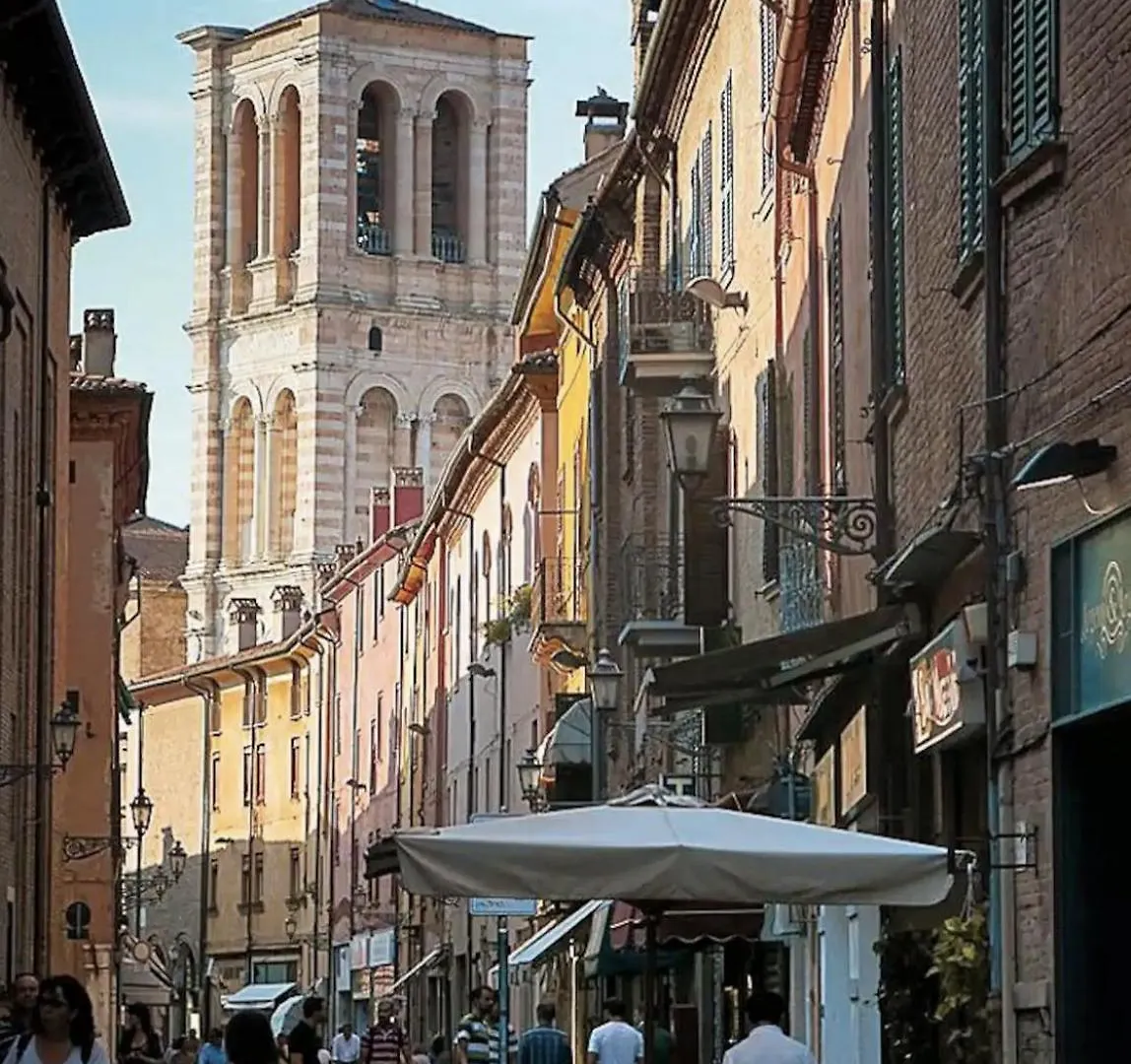 Ferrara Centro Apartment